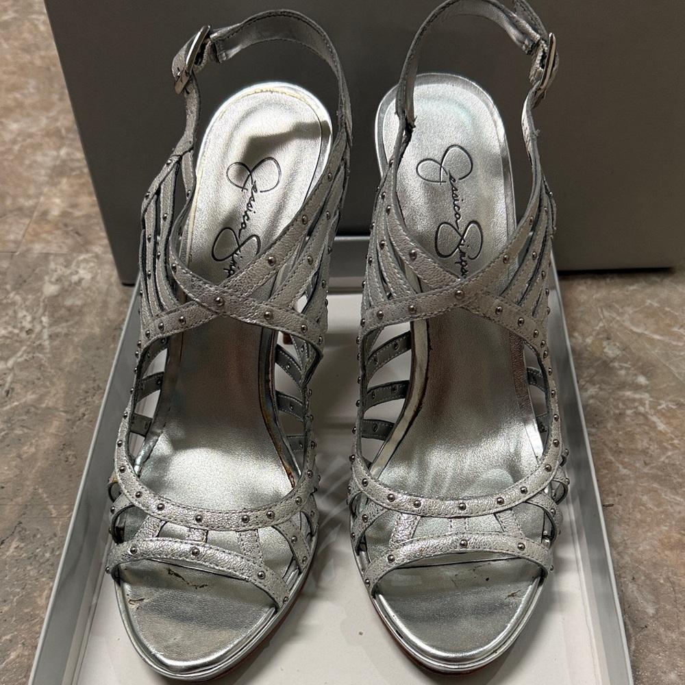 JESSICA SIMPSON Silver Rock Strappy Studded High-Heel Sandals Size 9 - Picture 3 of 12